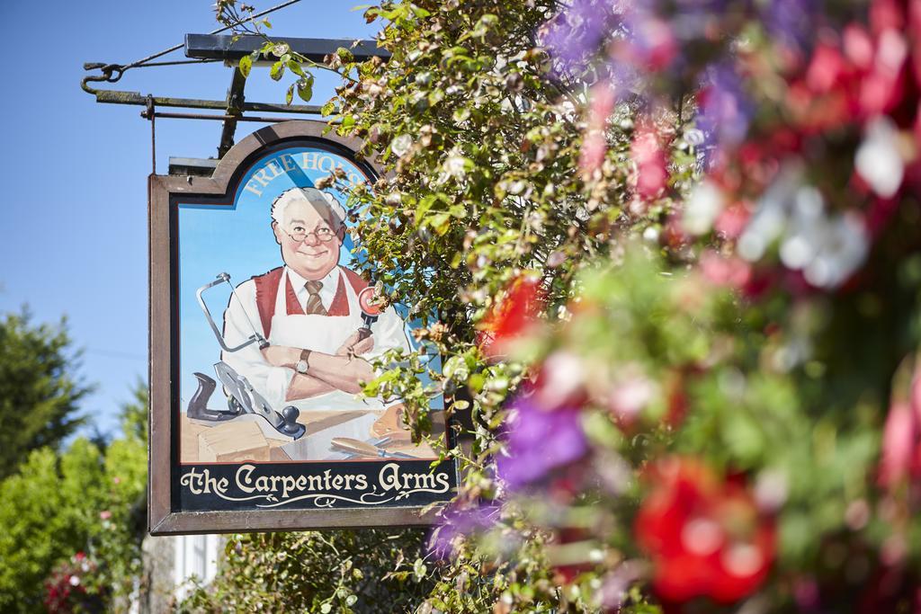 The Carpenters Arms Hotel Pensford ภายนอก รูปภาพ