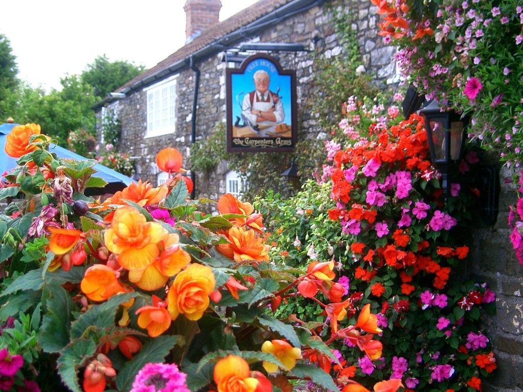 The Carpenters Arms Hotel Pensford ภายนอก รูปภาพ